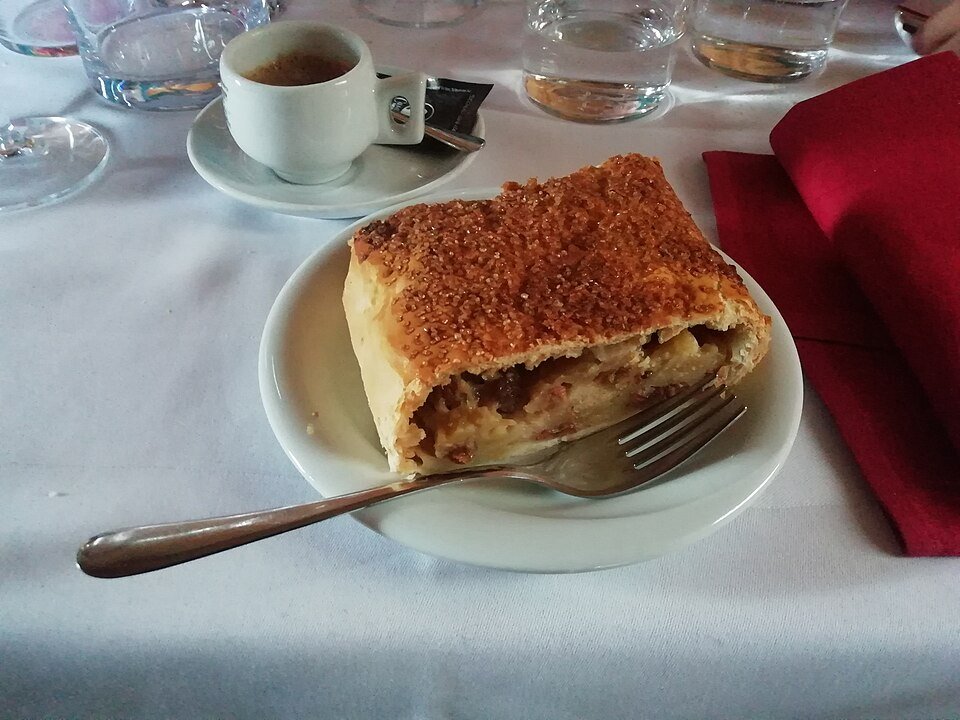Orechová štrúdľa